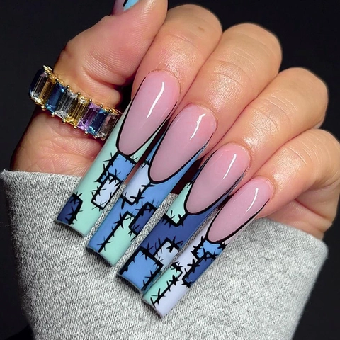 Unghie Finte Press On Extra Lunghe Coffin Ballerina French Tip Motivo A Punti Blu Rosa Patchwork Stile Gotico