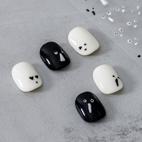 Autocollants Nail Art 5D Gaufrés Expressions De Fantômes Drôles Décalcomanies Relief Noir Blanc Adhésif Décor Manucure DIY Femmes