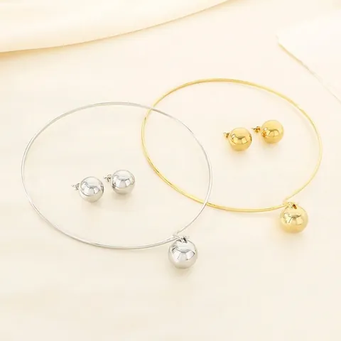 Minimalist Stainless Steel Jewelry Women Large Ball Pendant Open Torque Necklace And Matching Ball Stud Earrings Fashion