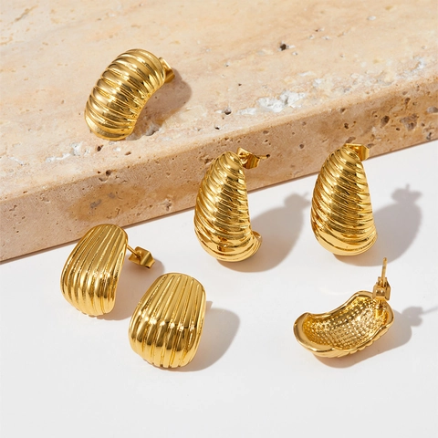 Stainless Steel Ribbed Croissant Earrings Chunky Textured Irregular Spiral Studs Vintage Style For Women