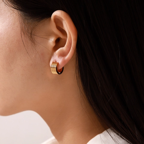 Pendientes De Aro Acanalados Bañados En Oro De 18K Acero Inoxidable Gruesos Rayas Verticales Joyería Moda Mujer