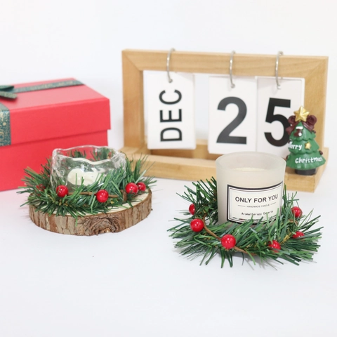Kerst Kaars Ring Mini Krans Kunstmatige Dennennaald Rode Bes Feestelijke Tafeldecoratie Vakantie Accessoire
