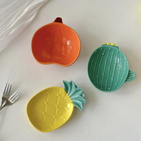 Cute Fruit Vegetable Shaped Ceramic Small Dipping Plates Sauce Dishes Creative Cartoon Mini Dessert Appetizer Trays