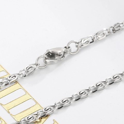 Collier Chaîne Minimaliste En Acier Inoxydable Pour Femme Design À Maillons Torsadés Géométriques Bijou Avec Fermoir Mousqueton