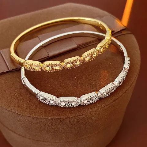 Bracciale Rigido Di Lusso Vintage Rame Zircone Micro Incastonato Maglia Ovale Geometrico Chiusura A Cerniera Gioielli Donna
