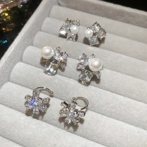 Pendientes De Clip Con Flores Y Perlas Artificiales Con Poste De Plata Sin Agujero Joyas De Lujo Elegantes Para Mujer