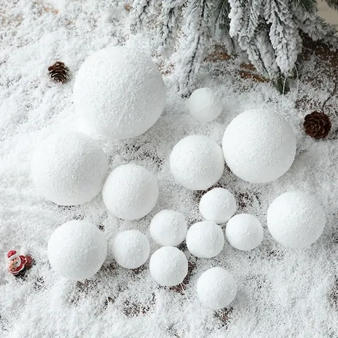 White Snowball Christmas Tree Ornaments Hanging Foam Balls For Holiday Party Wedding Shop Window Decoration