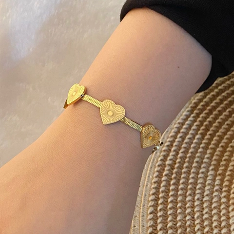Fashion Gold Stainless Steel Heart Butterfly Charm Bracelet For Women Elegant Flat Snake Chain Jewelry Adjust Extender