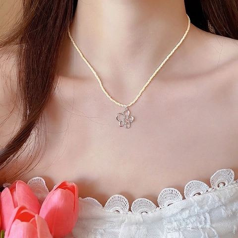 Collier En Perles De Verre Jaunes Avec Pendentif Fleur Creuse En Cuivre Et Zirconium Bijoux Esthétiques Doux Pour Femmes