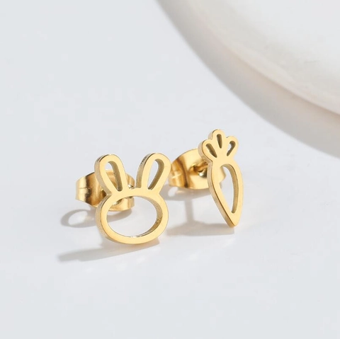 Japanische Kawaii Asymmetrische Hase Und Karotte Ohrstecker 18K Vergoldet Edelstahl Mini Tier Ohrringe Schmuck Geschenk Damen