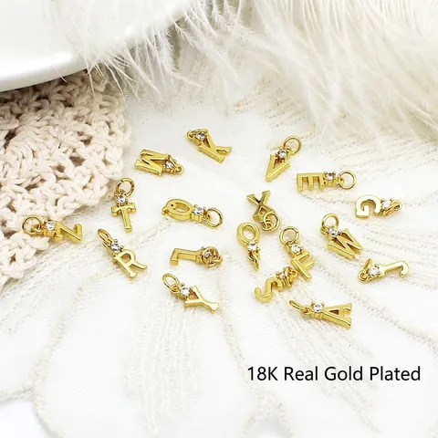 Ciondoli Lettere Alfabeto In Ottone Placcato Oro 18K Micro Pavé Zircone Bianco Pendenti Iniziali A-Z Per Creazione Di Gioielli DIY