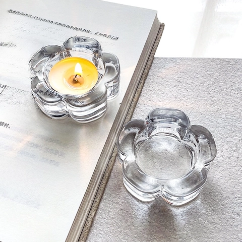 Vintage Clear Glass Candle Holder Plum Blossom Star Heart Shaped Tealight Stand Romantic Desktop Decor Atmosphere Prop