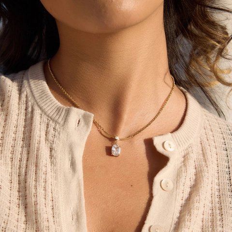 18K Vergoldet Edelstahl Rechteck Strass Anhänger Halskette Für Damen Minimalistisch Elegant Täglich Schmuck Geschenk