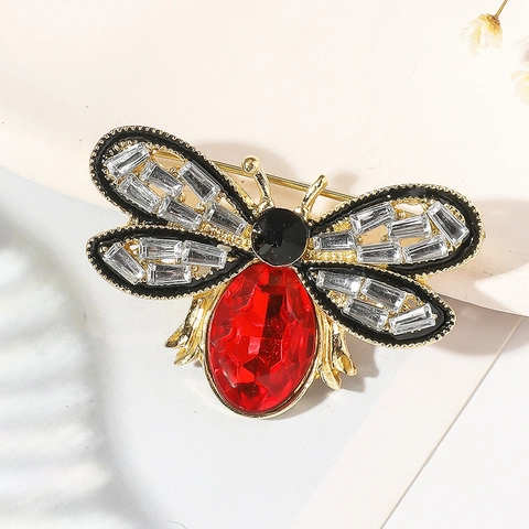 Broche Abeille Élégante Alliage Insecte Strass Émail Gemme Colorée Ailes Cristal Bijou Accessoire Pour Femmes Costume Pull