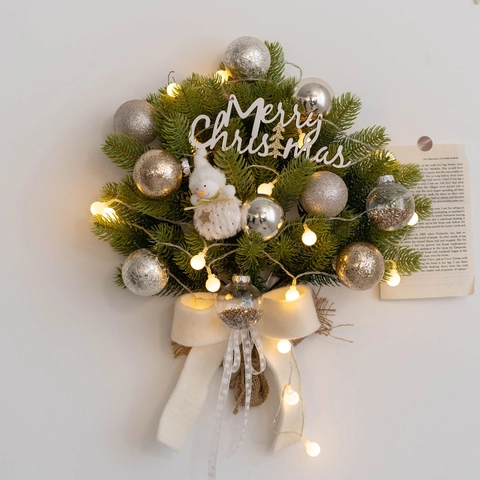Corona Navidad Pared Agujas Pino Plástico PE Luz LED Madera Letrero Merry Christmas Welcome Adornos Para La Puerta