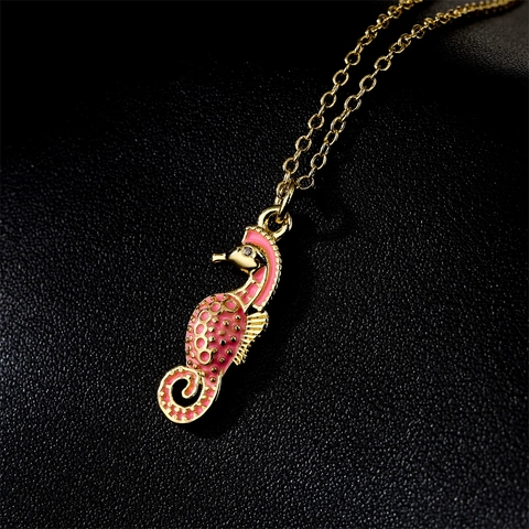 Collier Pendentif Hippocampe Cuivre Plaqué Or 18K Émail Zircon Bijoux Mignons Style Océan Pour Femmes