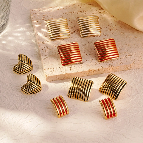 Gestreifte Geometrische Herz Ohrstecker Für Damen Edelstahl 18K Vergoldet Emaille Vintage Ins Stil Schmuck