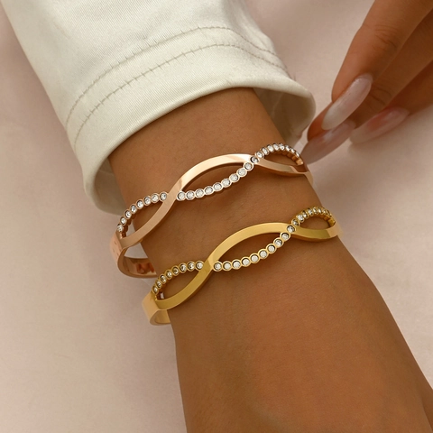 Luxe Titaniumstaal C-Vorm Open Armring Voor Vrouwen Gevlochten Ontwerp 14K Verguld Strass Ingelegd Mode Sieraden