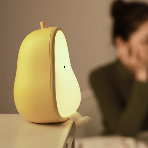 Luz Nocturna De Pera Linda Silicona ABS Recargable Atenuación Continua Luz Cálida Lámpara De Mesilla Dormitorio Para Niños Bebé