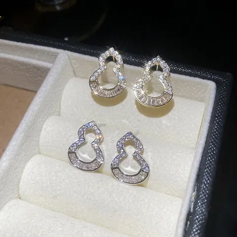 Wu Lou Gourd Stud Earrings Copper With 925 Sterling Silver Earring Post Hollow Zircon Baguette Cut Stones Vintage Luxury