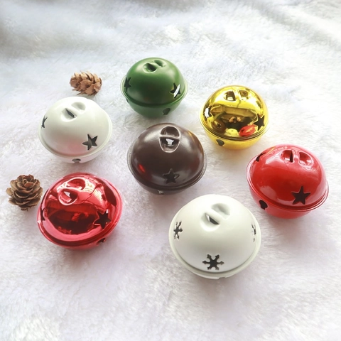 Cloches De Noël En Métal Étoile Flocon De Neige Creux Ornements Peints Pour Bricolage Festival Maison Décor Animaux