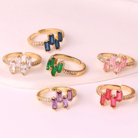 Verstellbarer Offener Ring 18K Vergoldetes Messing Rechteckiger Zirkon Pavé Rhinestone Modeschmuck Für Frauen Elegant Geometrisch