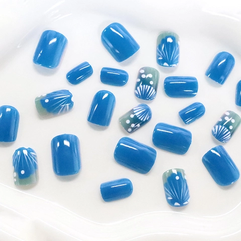 Faux Ongles Courts Carrés À Presser Texture Coquillage Bleu À Pois Style Océan Été Minimaliste Pour Femmes