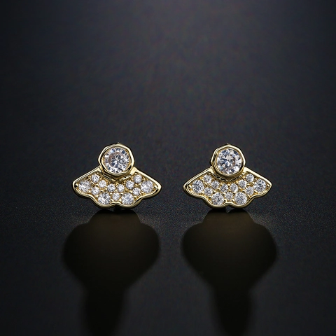Eleganti Orecchini A Lobo A Forma Di Ventaglio Rame Placcato Oro 18 Carati Micro Pavé Zircone Chiaro Gioielli Geometrici Per Donne