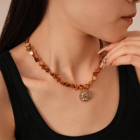 Collana Con Ciondolo Moneta Ritratto Tondo Vintage Con Perle Di Conchiglia Artificiale Quadrate Stile Bohemien Retrò Donna