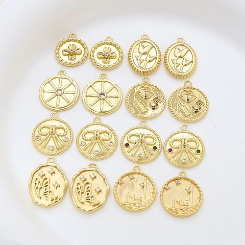 Vintage Vergoldete Kupfer Anhänger Mit Zirkonia Für DIY Schmuckherstellung Geprägte Schmetterling Blume Bogen Accessoires