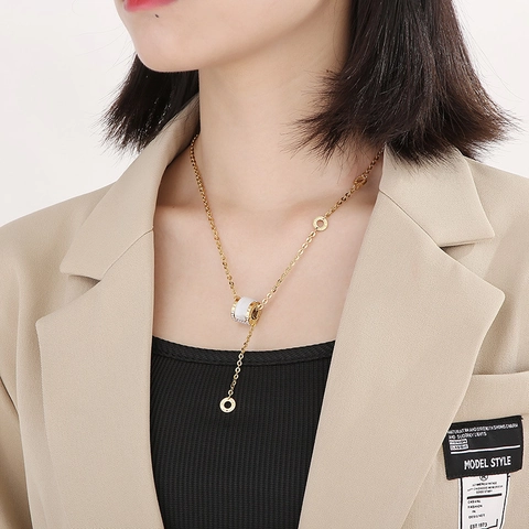 Collana Con Pendente Cilindrico Placcata Oro 18 Carati Acciaio Inossidabile Strass Pietra Bianca Gioielli Donna