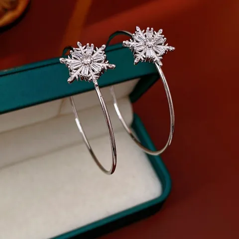 Orecchini A Cerchio A Forma Di C Fiocco Di Neve Zircone Rame Con Perno In Argento Gioielli Di Moda Per Donne