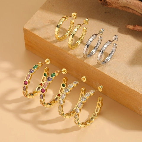 Luxuriöse Geometrische 14K Vergoldete Kupfer Ohrringe Für Damen Übertriebene Zirkonia Eingelegte Strukturierte Schmuck Geschenk
