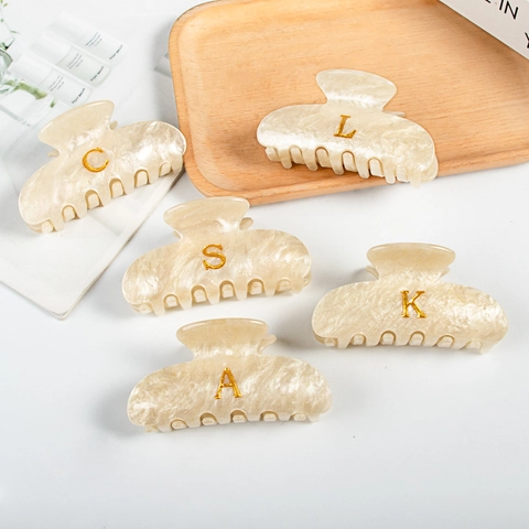 Pinza De Pelo Acrílica Acetato Letra Inicial Dorada Textura Mármol Perla Artificial Tocado Elegante Para Mujeres Niñas