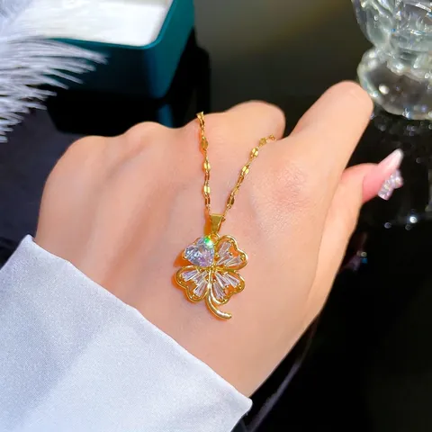 Collana Pendente Quadrifoglio Acciaio Al Titanio Rame Placcato Oro Cuore Zircone Gioielli Eleganti Donna