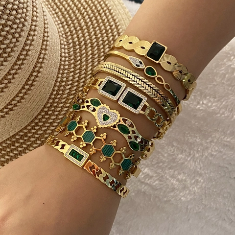 Bracciale Rigido In Acciaio Inossidabile Con Zirconi Verde Smeraldo Vintage Placcato Oro Lusso Donna Retro Geometrico Cuore