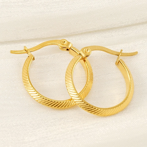 Hoop Ohrringe Edelstahl 18K Vergoldet Diagonale Streifentextur Geometrischer Modeschmuck Geschenke Für Frauen