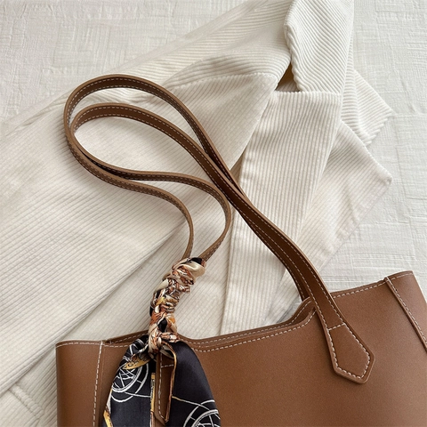 Grand Sac Fourre-Tout Femme Cuir PU Sac À Épaule Avec Foulard En Satin Coutures Contrastées Sac À Main Minimaliste