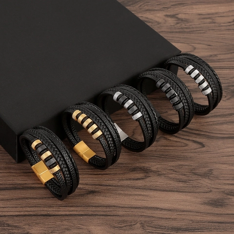 Pulsera De Cuero Trenzado Multicapa Para Hombre Con Cierre Magnético De Acero Inoxidable Y Cuentas Metálicas