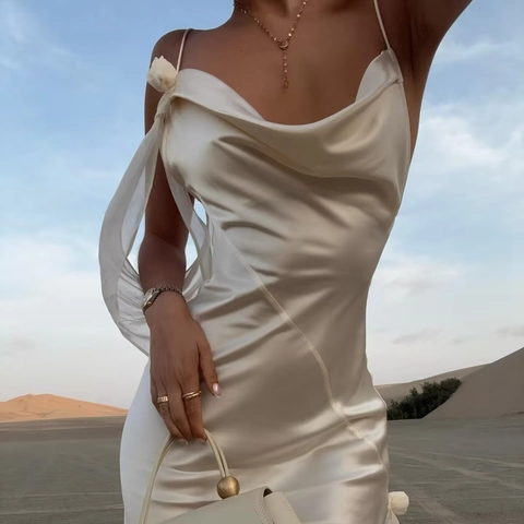 Satin Backless Maxi Dress Cowl Neck Flower Decoration Elegant Spaghetti Strap Sexy Evening Party Long Gown