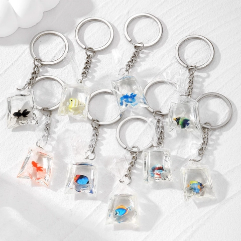 Creative Simulation Small Fish Water Bag Keychain Transparent Resin Tropical Goldfish Bag Pendant Novelty Gift