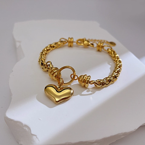 Heart Pendant Stainless Steel Bracelet Elegant Woven Wheat Chain Adjustable Jewelry For Women Fashion Minimalist Accessory