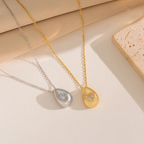 Collar Con Colgante De Gota De Agua Acero De Titanio Corazón Circón Incrustado Cadena De Clavícula Geométrica Joyería Minimalista