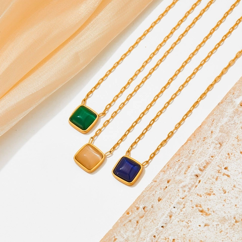 Retro Square Cat's Eye Stone Pendant Necklace For Women Elegant Stainless Steel Chain High End Jewelry