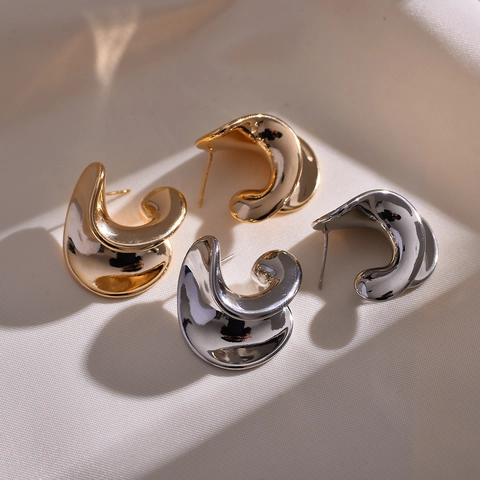 Französisch Retro Verdrehte C-Form Kupfer Ohrstecker Für Damen Minimalistische Geometrische Metall Ohrringe Gold Silber Plated Schmuck