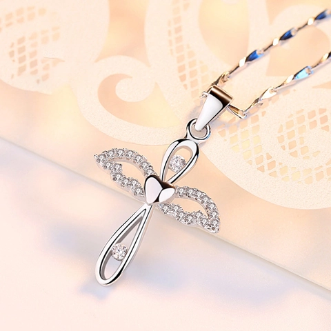 Halskette Aus 925er Sterlingsilber Mit Kreuz Engelsschwingen Herzanhänger Und Rhinsten Elegant Für Damen