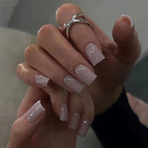Light Pink Glitter Press On Nails Shimmer Short Square Artificial False Nails For Women Daily Manicure