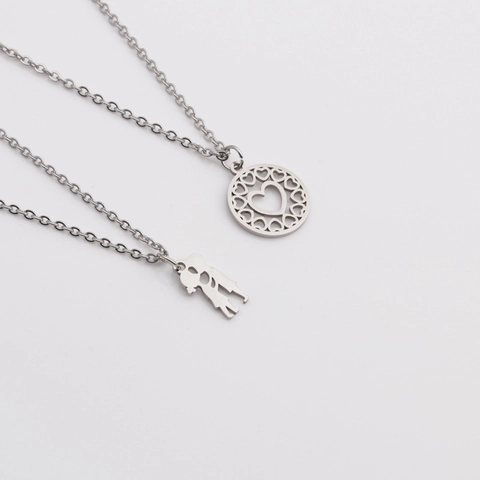 Stainless Steel Pendant Necklace Minimalist Heart Boy Girl Silhouette Hug Jewelry For Women Valentine Day Gift