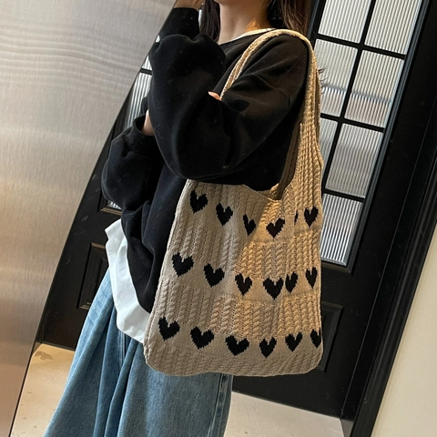 Women Knitted Shoulder Bag Heart Pattern Large Capacity Polyester Braided Tote Handbag Casual Sweet Style