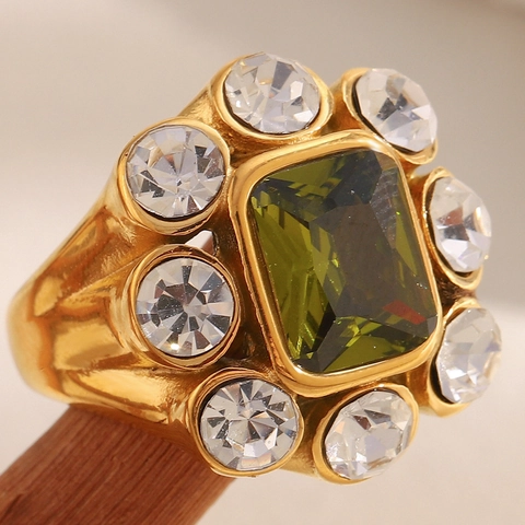 Vintage Square Green Gemstone Ring For Women 18K Gold Plated Stainless Steel With White Cubic Zirconia French Style